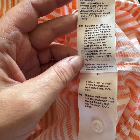 COS
Wide-Sleeve Cropped Shirt Size US 10 - Picture 10 of 10